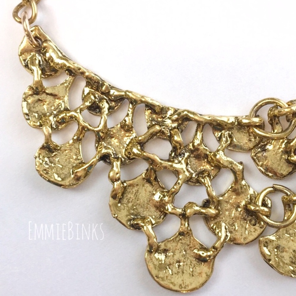 New Golden Gingko Leaf Collar Statement Necklace / Bib Metal Panel Necklace - Picture 8 of 16